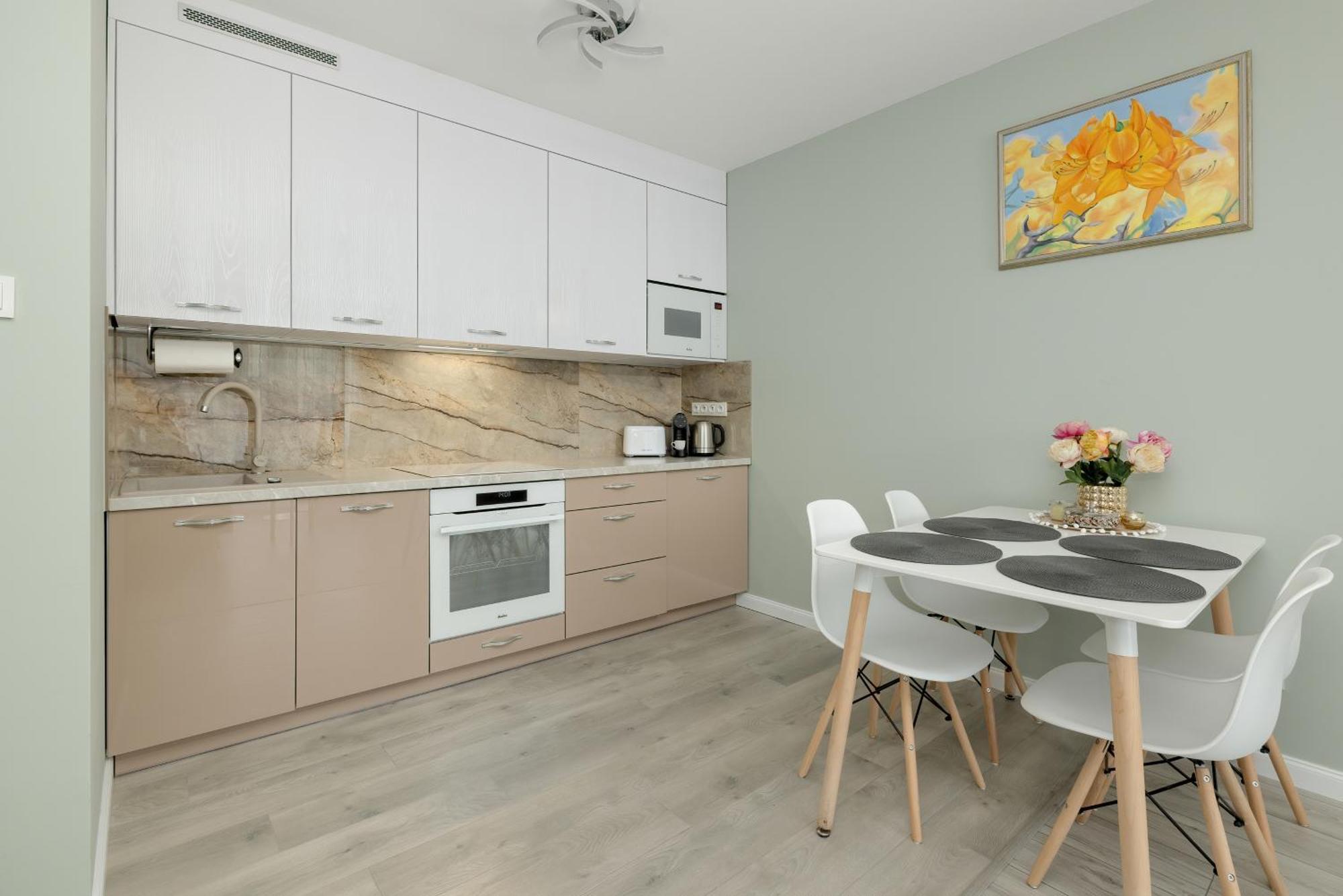 Azalia Marina Basen & Epapartamenty Apartment Dziwnów