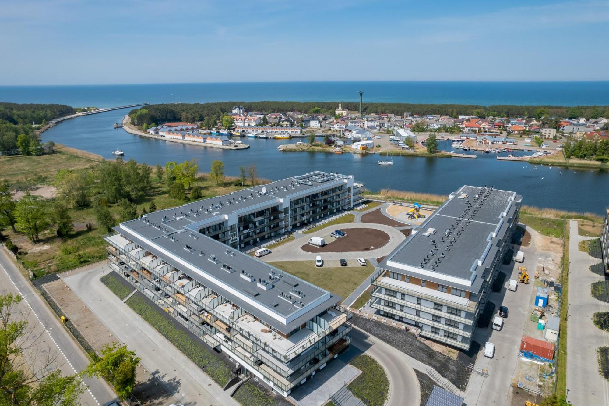 Azalia Marina Basen & Epapartamenty Dziwnów