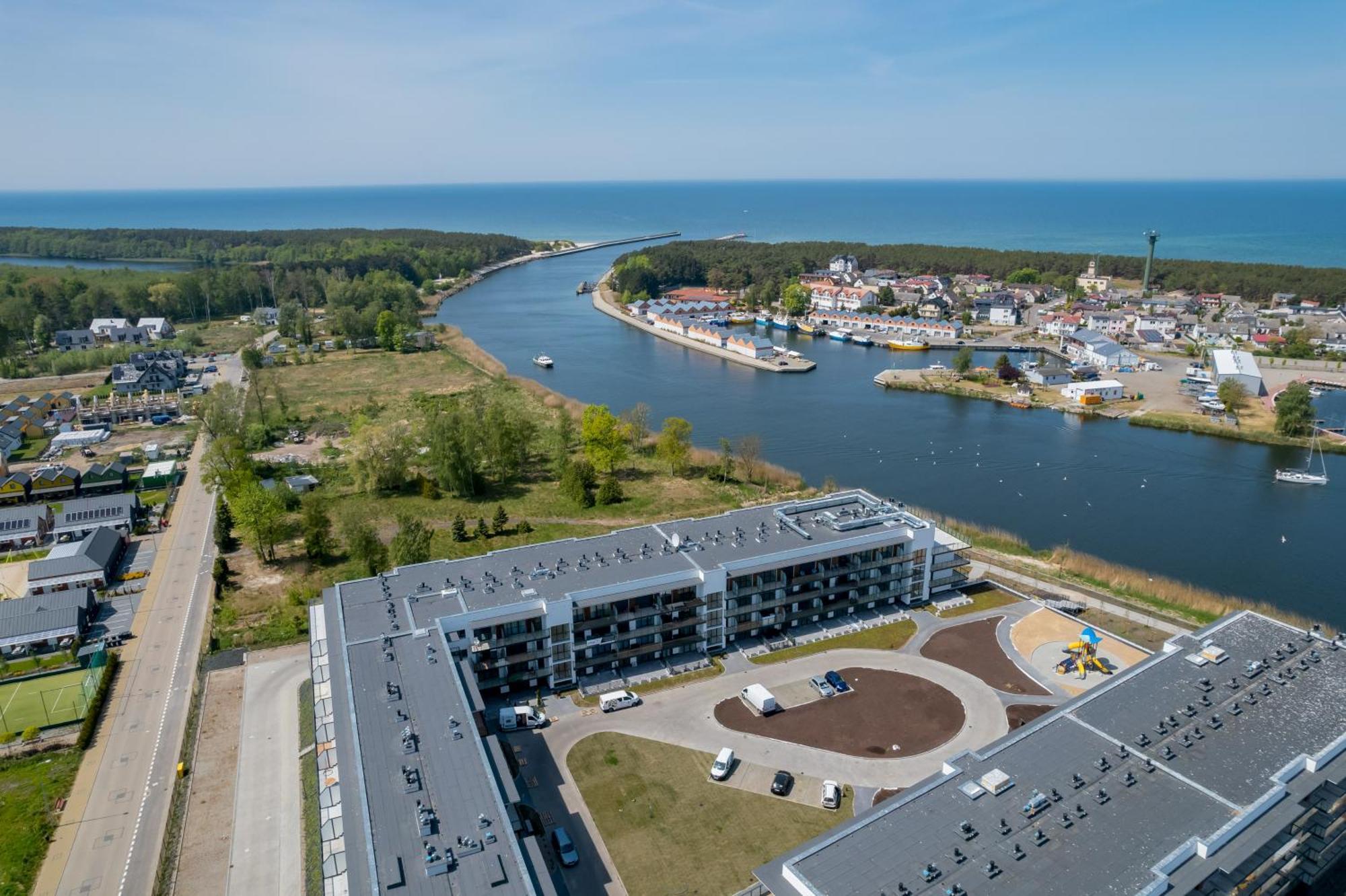 Apartment Azalia Marina Basen & Epapartamenty Dziwnów